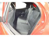 中古車をキレイで気持ちよくお乗りいただけるよう、エンジンルームからシートを外した洗浄まで、目に見えない部分も徹底的に洗浄しています!