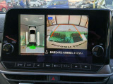 車を真上から画面で確認出来るアラウンドビューモニター♪画面を見ながら車庫入れが非常に楽になります!