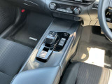 電動パーキングブレーキとオートブレーキホールドで運転の負担を軽減してくれます!