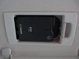 ETCももちろん搭載。いちいち料金所で停車する必要なんて当然ないです。スムーズにストレスなくドライブをお楽しみください。(※支払総額にセットアップ費用は含まれておりません。)