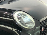 品質へのこだわり!専門のカークリーニング業者さんに依頼をして徹底的に内装・外装をキレイにしてもらっております。外装は磨きもしてもらっていますのでピカピカですね☆