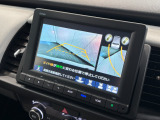 バックギアに入れるだけで自動でリヤカメラに切り替わります!車庫入れやバックが苦手な方にオススメ!