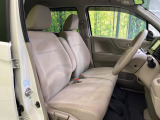 運転席シート廻りは使用感も少なく、良好な状態となっています。丁寧に使われていたことがよくわかりますね。