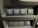 ご購入して頂いた車両は、ご納車前に、しっかり点検・整備してからの、ご納車になります。点検箇所は、エンジンオイル交換・ワイパーゴム・ブレーキ点検・調整・その他を確認の上、ご納車いたします。