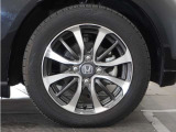 アルミホイール装着車です!これで足元まわりもおしゃれにきまります!