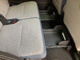 床面に置きたくないお荷物はこの「置きラクボックス」へどうぞ♪