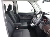 運転席廻りです。