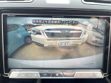 【サイド&バックカメラ】停車・駐車時に死角になりがちな運転席から見えづらいサイドとリアの障害物を確認できます!雨天時や夜間などは特に活躍してくれるアイテムです。