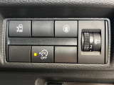 【パワースライドドア】スマートキーや運転席のスイッチでスライドドアの開閉が可能♪電動だから力を入れてドアを開ける必要が無く、小さいお子様でも、重い荷物を持っている時もラクに開け閉めできます♪