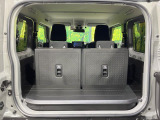 普段のお買い物や通勤、送迎等に十分な荷室スペースを確保しております。セカンドシートを倒すと、大きな荷物の積載も可能です♪