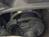 お車を安心してお乗りいただく為には、足回りの定期点検が欠かせません。サービスサポート(有償保証)では無料点検もご提供しており、安心のカーライフをお過ごしいただけるサポート体制が整っています。