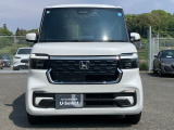 この度は数多くの中古車販売店の中より、弊社の物件の閲覧をしていただき有難うございます。ご不明な点が御座いましたらお気軽に、新垣・中岡までお問合せ下さい。心よりお待ち致して居ります。