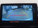 バックモニターが有るので車庫入れもラクラク!