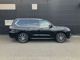 LX 570 ブラック シークエンス 4WD 