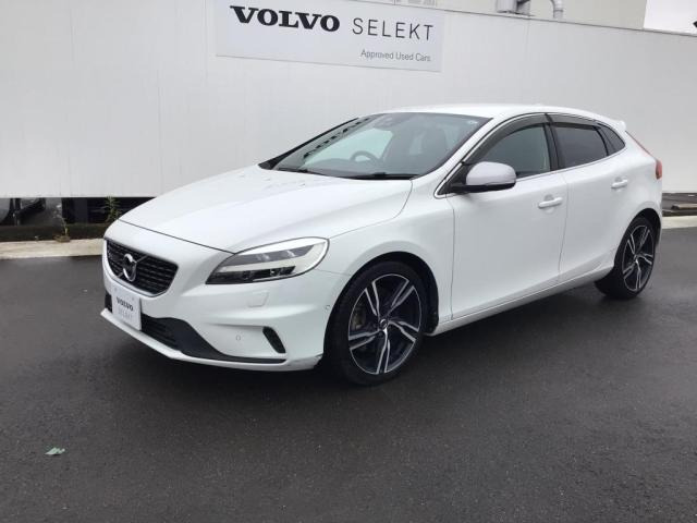 V40 D4 Rデザイン ディーゼル 