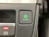 ★ECONスイッチ★ エコドライブを加速しよう!スイッチをONにすると、運転の仕方によるロスを抑え込み燃費をよくするようクルマが頑張ります(*^ー^*)燃費向上にチャレンジ♪