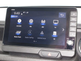 ナビゲーションはギャザズ9インチメモリーナビ(LXU-242NBi)が装着されております。AM、FM、CD、DVD再生、音楽録音再生、フルセグTV、Bluetoothがご使用いただけます。