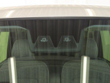 安全装備次世代スマートアシスト付です。毎日の運転で感じる不安や緊張を減らしヒヤッとするシーンの回避をサポートします。みんなに安全・安心を。