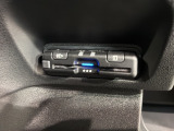 いまや快適なカーライフに欠かせないETCが付いています。