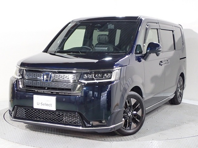 ステップワゴン  2.0 e:HEV スパーダ