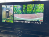 【アラウンドビューモニター】専用のカメラにより、上から見下ろしたような視点で360度クルマの周囲を確認することができます☆死角部分も確認しやすく、狭い場所での切り返しや駐車もスムーズに行えます。