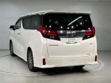 ご購入して頂いた車両は、ご納車前に、しっかり点検・整備してからの、ご納車になります。点検箇所は、エンジンオイル交換・ワイパーゴム・ブレーキ点検・調整・その他を確認の上、ご納車致します★U-BASE湘南