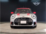 【MINI認定中古車】MINIのご購入はぜひMINI正規ディーラーで!メーカー基準の納車前点検整備を全車実施。規定整備を実施された車両にのみ付帯出来る全国保証。