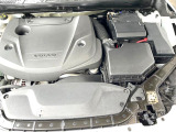 ご納車前に、店舗に併設された整備工場にて点検整備を行います。ボルボ車を熟知したテクニシャンが、ディーラーならではの安心感をご提供致します。