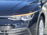点検整備:ご納車前に&rdquo;Das WeltAuto&rdquo;独自の「点検チェック項目シート」により、部品や機能に関する全71項目もの厳しいチェックを実施します。