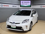 トヨタ認定中古車の安心感はそのままに、まるごとクリーニングと同等商品の当社「キラリフレッシュ」を簡素化し、お買い求めやすくした商品が、「トヨタ認定中古車ライト」です。