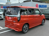 店舗間での在庫車両の移動がございます。直接ご来店の際は、一度お電話をいただければスムーズにご案内をさせていただきます。