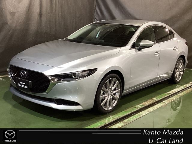 マツダ MAZDA3セダン 