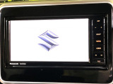 【メーカー純正ナビ】インテリアに溶け込むスタイリッシュな「専用設計」メーカーナビを装備♪視認性や操作性など基本性能にも優れ、より上質なカーライフをお楽しみいただけます。