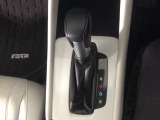 車が大好きなスタッフが心をこめて接客いたします。お客様一人一人のお車に対する思いや気持ちをうかがい、充実した時間が過ごせるよう努めます。