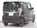 ボディクリーニング後、愛車をピカピカの状態へ保護するコーティング「ブライトパック」がおススメです!水垢がつきにくく、手入れがしやすくなりますよ!いつも愛車をきれいにしておきたい方におススメです。