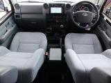 ランドクルーザー70 4.0 4WD 