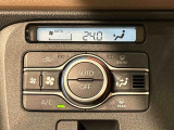 車内空調は&rdquo;AUTOエアコン&rdquo;にお任せ。運転に集中出来ますよ!