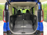 普段のお買い物や通勤、送迎等に十分な荷室スペースを確保しております。セカンドシートを倒すと、大きな荷物の積載も可能です♪