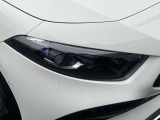 メルセデス・ベンツ[認定中古車]は、メルセデス・ベンツ日本株式会社が認定する中古車保証制度が適用される中古車です。これは正規販売店のみの特典です。TEL042-338-1133
