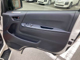 車輌買取も行なっております。商用車から普通車どのようなお車でも買い取ります!査定無料ですのでお気軽にお申し付けくださいませ♪