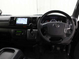 運転席廻りです。