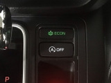 ★ECONスイッチ★ エコドライブを加速しよう!スイッチをONにすると、運転の仕方によるロスを抑え込み燃費をよくするようクルマが頑張ります(*^ー^*)燃費向上にチャレンジ♪