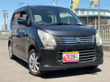 キッズスペースもございます♪お子様連れの方もごゆっくりとお車を見ていただけます☆