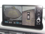 運転をしやすくする多彩な視界を手に入れるシステム。「見通しの悪い交差点での発進」「料金所などへの幅寄せ」「バック駐車」「縦列駐車」といった、多くの人が苦手意識を持ちやすいシーンで効果を発揮します。