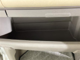 店舗にて現車の確認もできますので、お電話で在庫のご確認の上是非ご来店くださいませ!!!