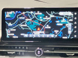 12.3インチワイドディスプレイを採用。情報を同時に表示できる3分割画面も可能。NissanConnect サービスの多様なコンテンツで、セレナと過ごす毎日に驚きと発見を提供します!