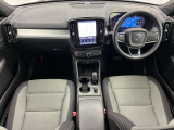 XC40 プラス B4 AWD 4WD 