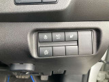 ステアリングヒーター装備。