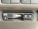 高速道路の料金所もスムーズに通過できるETC。阪神高速はETC使用時に距離料金でお得になりますよ。