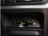 『1台』のお車に対して、3名体制で日々議論を重ね仕入れを行っております。